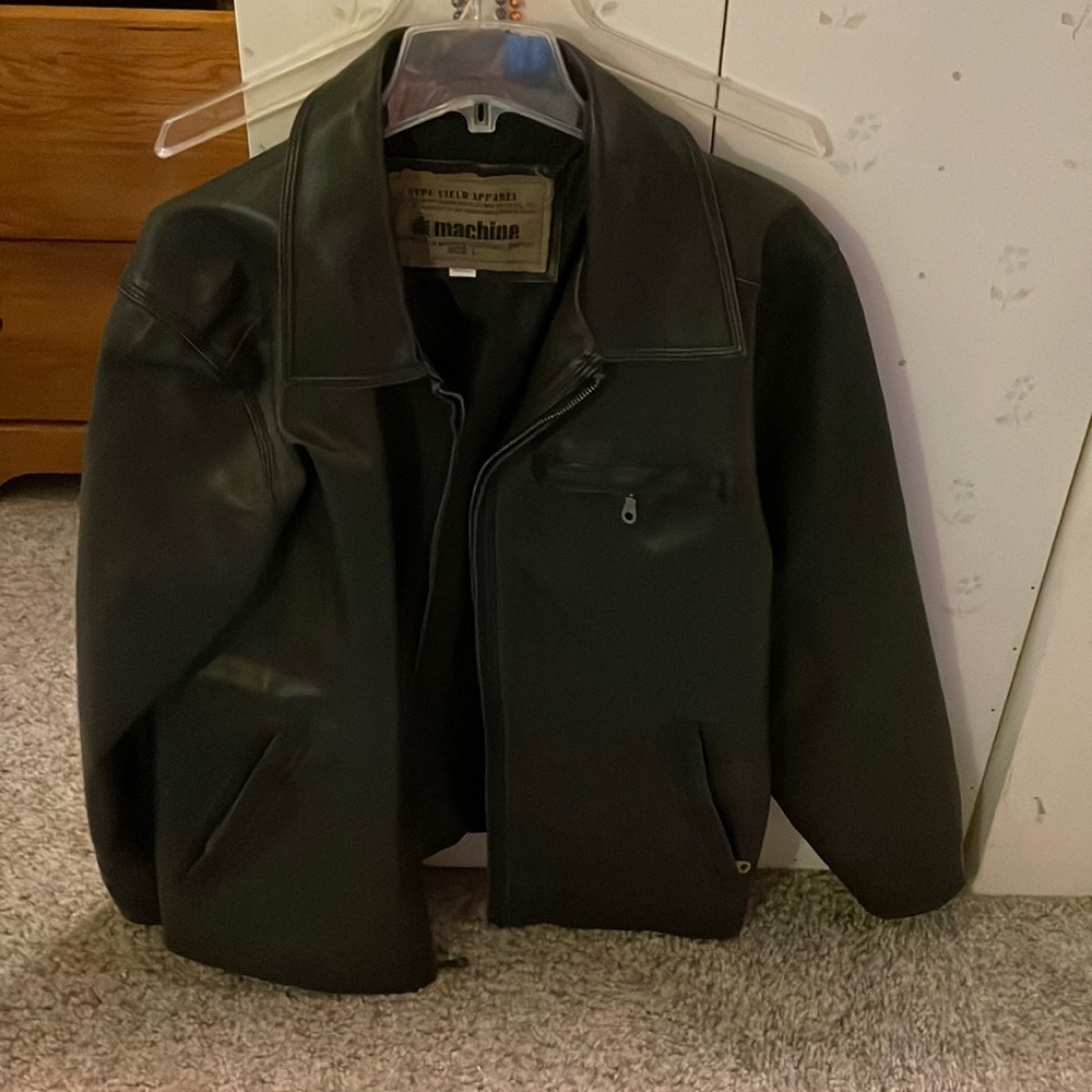 Leather Black Heavy Jacket. Size L. Never been worn.